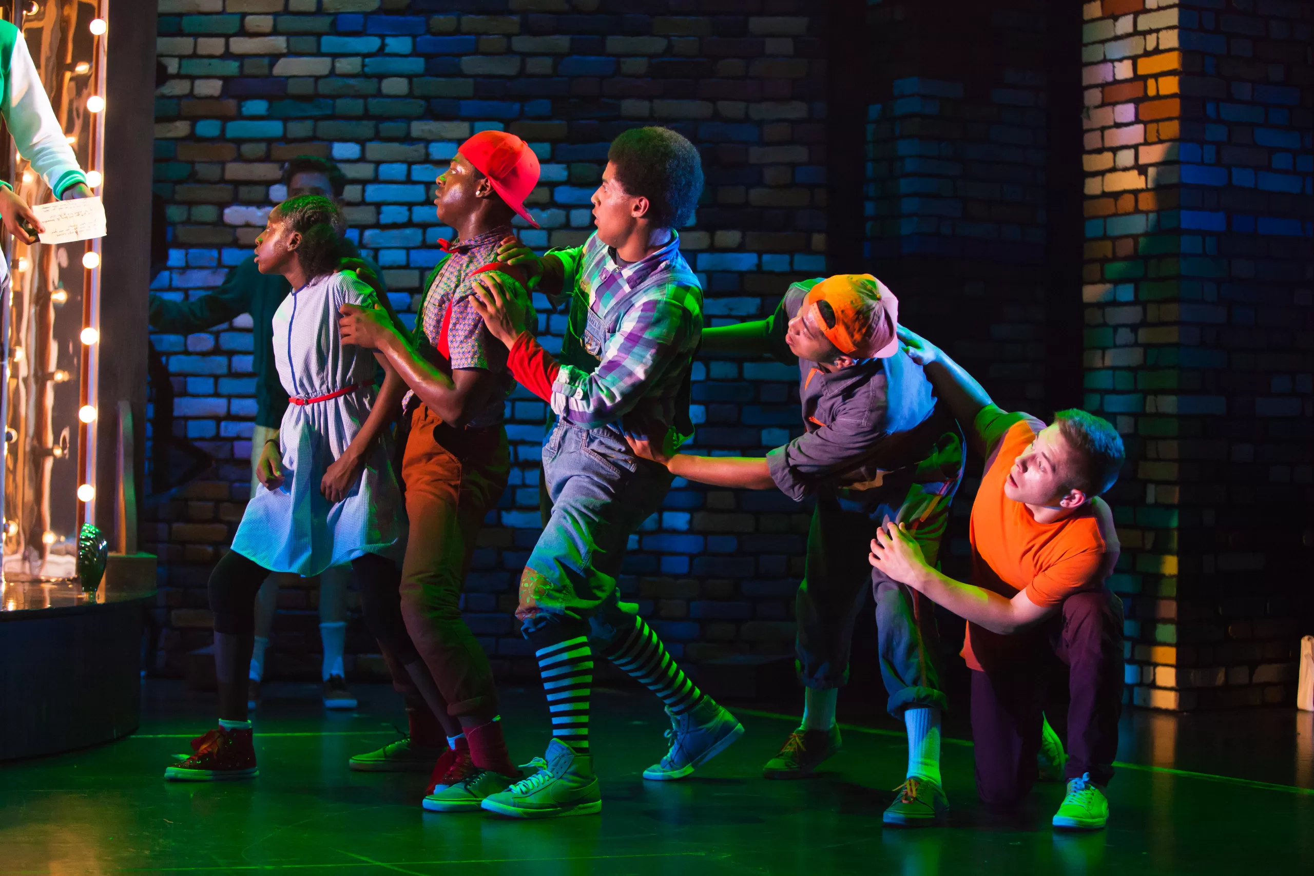 ZOONATION_Grove on down the road_258 Andy Holdsworth